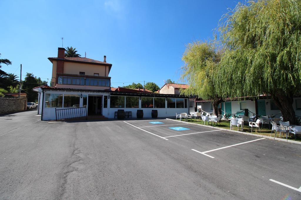 Pension Las Casitas De Santander Auto Check Kültér fotó